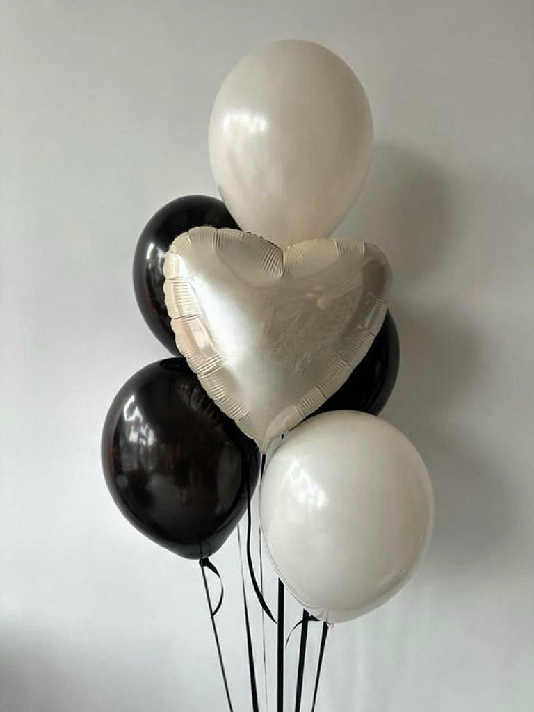 Classic Heart Balloon Set