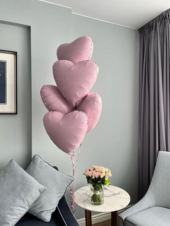 Heart Balloon Bouquet - 5 hearts